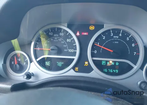 2010 Jeep Wrangler Unlimited Sahara from USA, damaged, VIN 1J4BA5H19AL140865